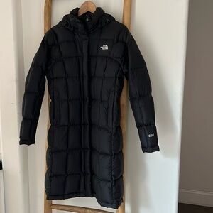 The North Face 600 fill long down jacket - excellent condition